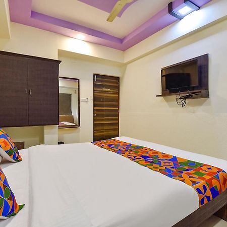 OYO 9240 Hotel Crystal Inn Ahmedabad Exterior foto