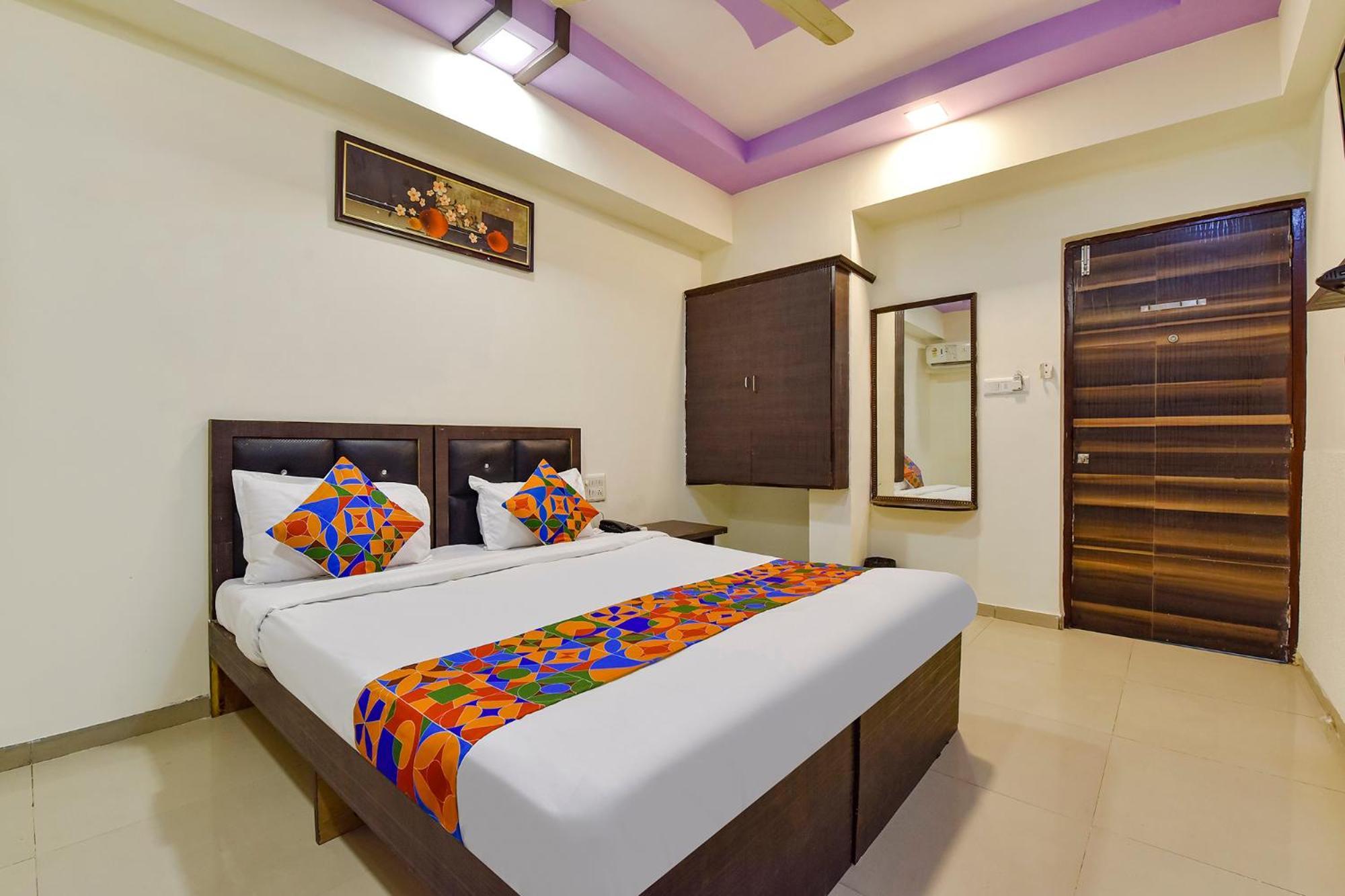 OYO 9240 Hotel Crystal Inn Ahmedabad Exterior foto